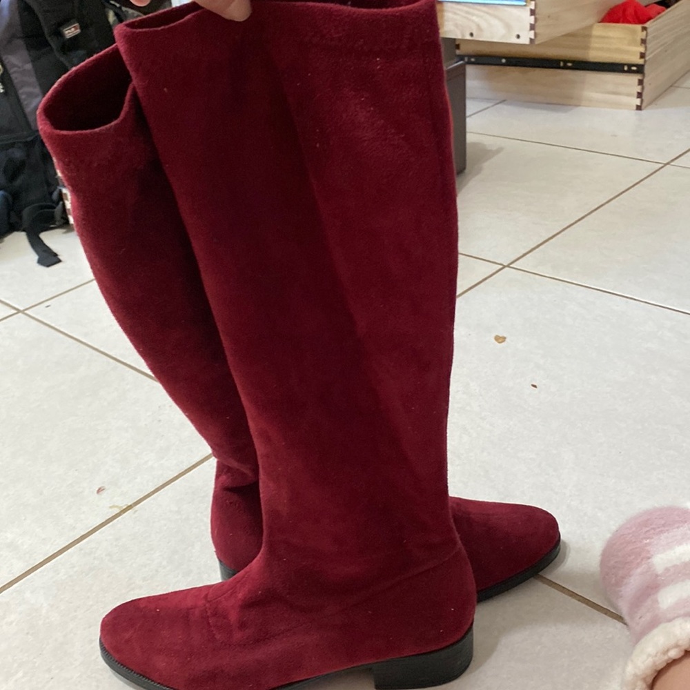 Maroon Bussola bellow knee boots